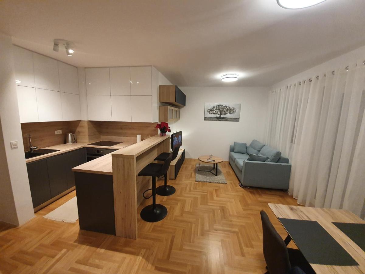 Apartman Luka Загреб Экстерьер фото