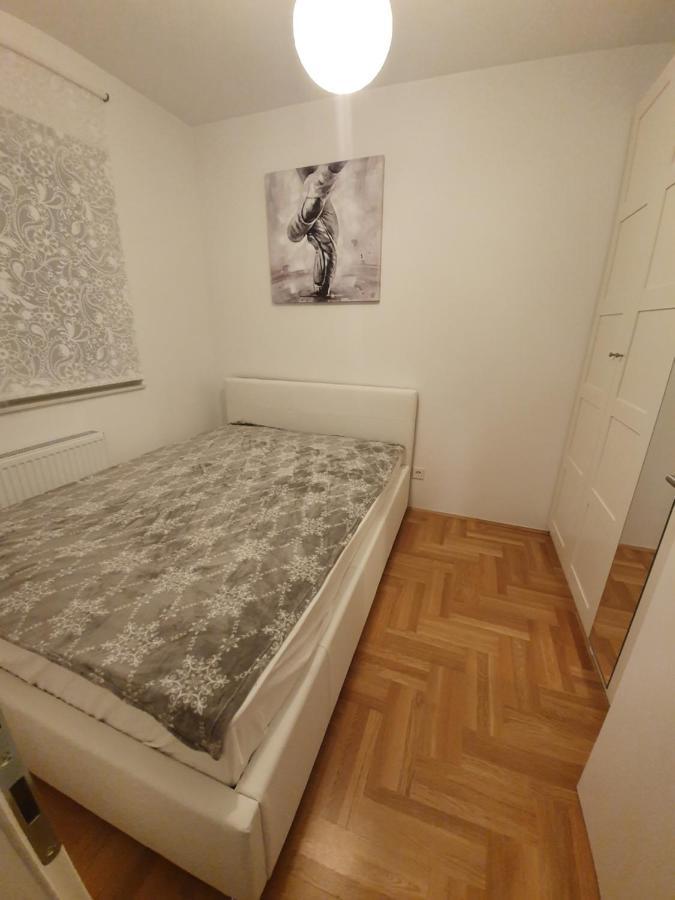 Apartman Luka Загреб Экстерьер фото